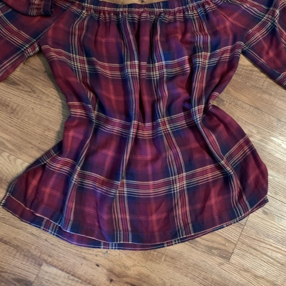 Off the shoulder plaid shirt from Anthropologie. - Picture 1 of 2